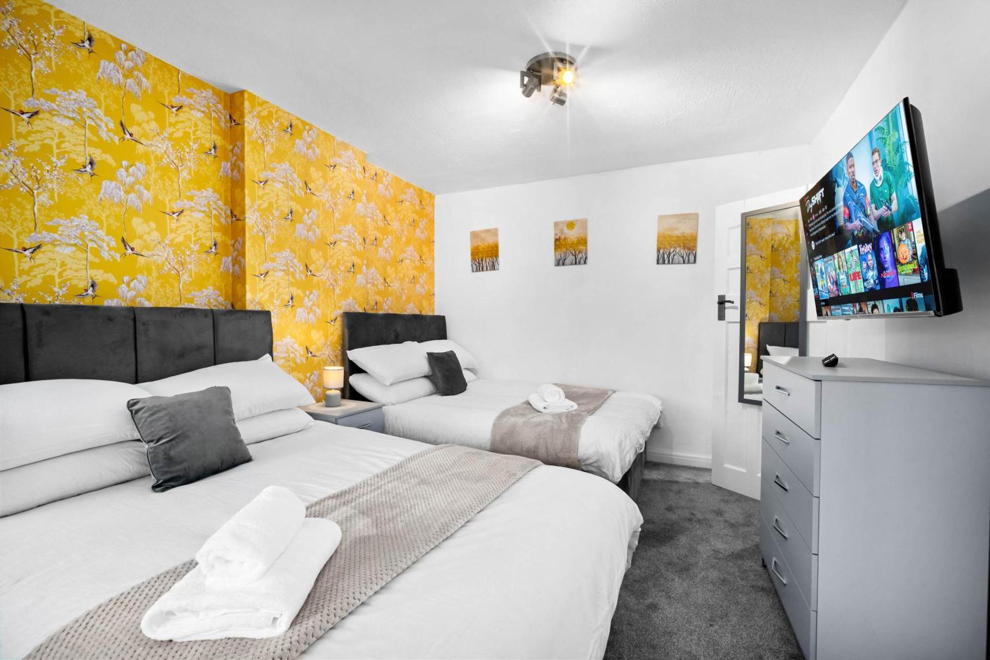 Modern 18 Guest Large Home In Solihull - Near Nec, Jlr, Hs2 And Bhx バーミンガム エクステリア 写真